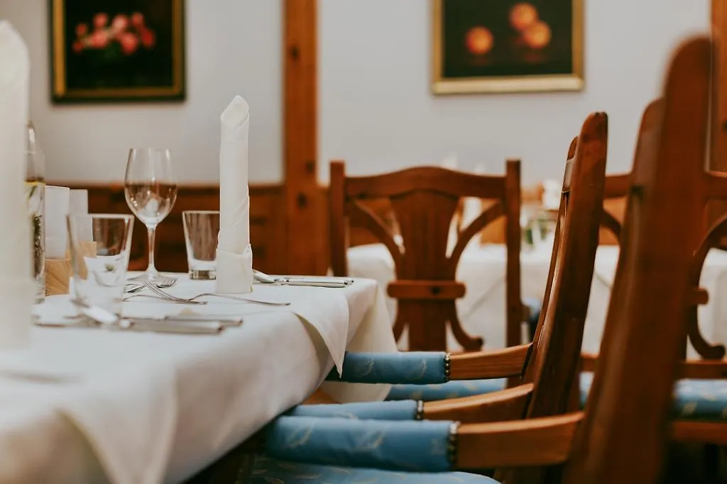 ****  באד גריסבאך Hotel Drei Quellen Therme גרמניה