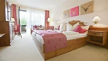 באד גריסבאך Hotel Drei Quellen Therme 4*, באד גריסבאך