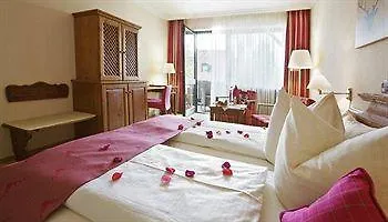 באד גריסבאך Hotel Drei Quellen Therme גרמניה