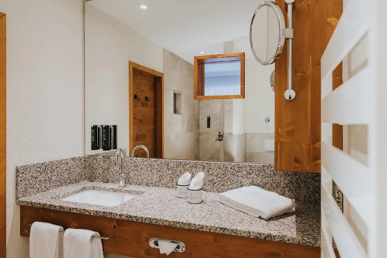 באד גריסבאך Hotel Drei Quellen Therme באד גריסבאך